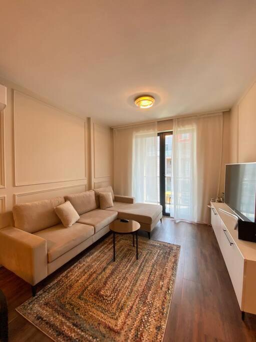 Ilirjan Appartement Tirana